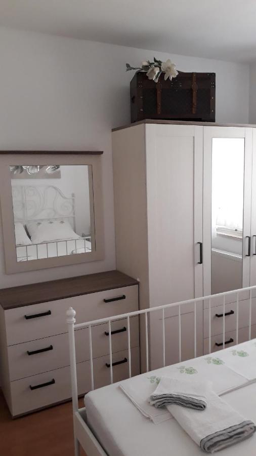 Vesna - Your Best Choice - 80 M From Beach Затон Екстериор снимка