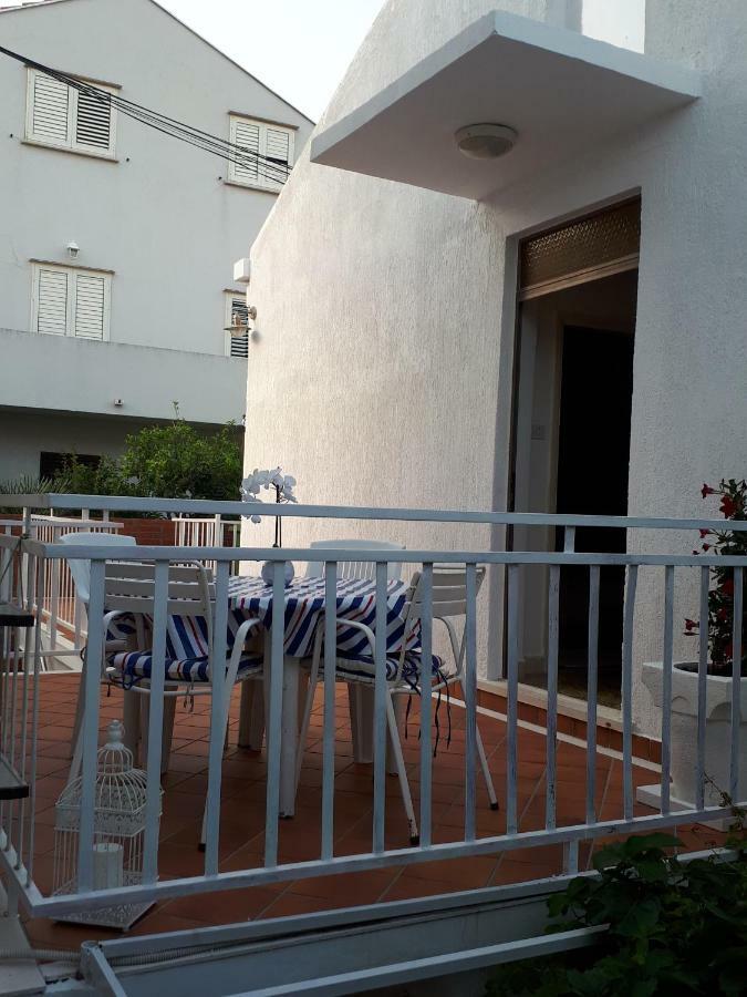 Vesna - Your Best Choice - 80 M From Beach Затон Екстериор снимка