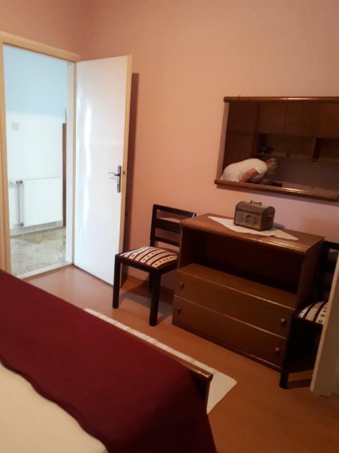 Vesna - Your Best Choice - 80 M From Beach Затон Екстериор снимка