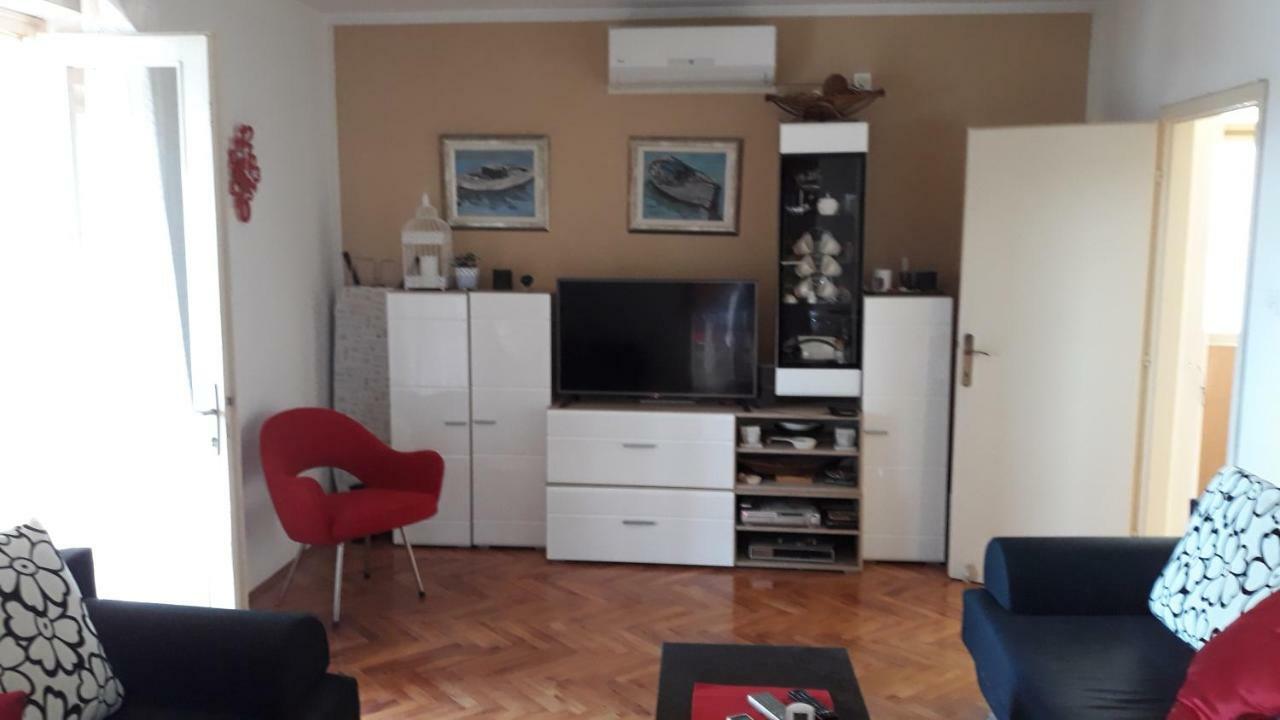 Vesna - Your Best Choice - 80 M From Beach Затон Екстериор снимка