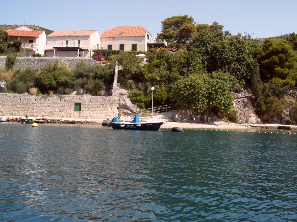 Vesna - Your Best Choice - 80 M From Beach Затон Екстериор снимка